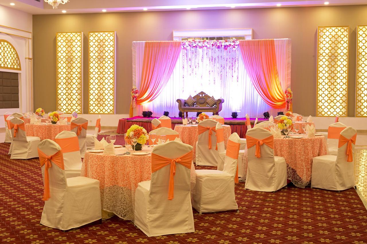 Inde Hotel Chattarpur New Delhi Exterior photo